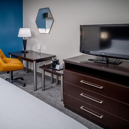 Holiday Inn Express & Suites Cross Lanes By Ihg Екстер'єр фото