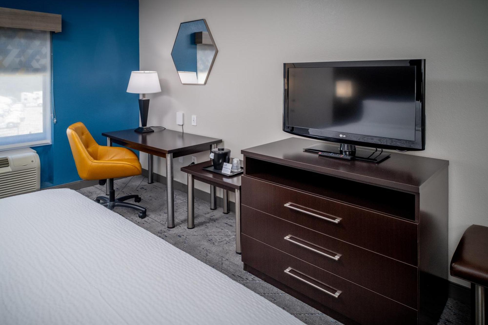 Holiday Inn Express & Suites Cross Lanes By Ihg Екстер'єр фото
