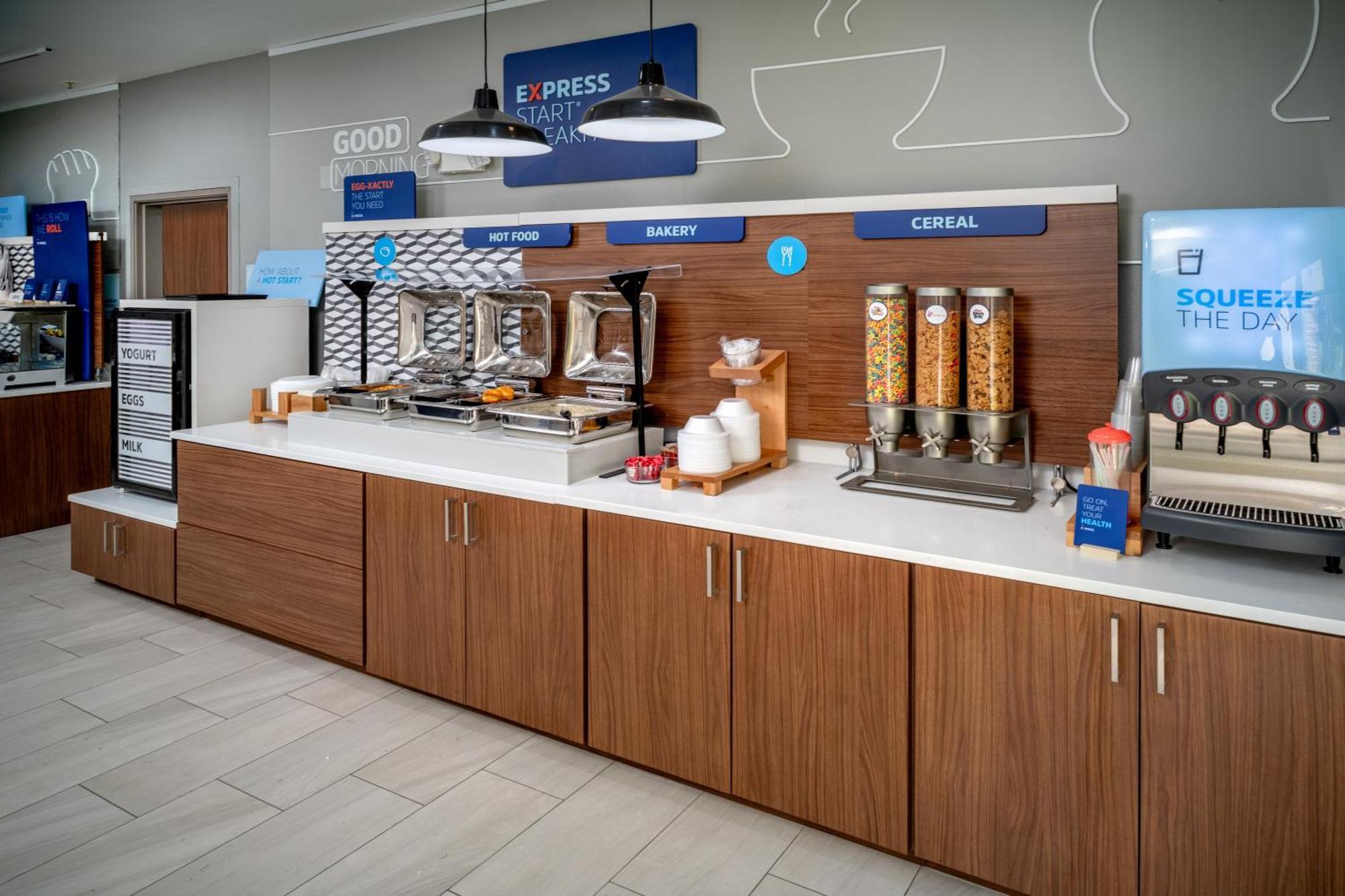 Holiday Inn Express & Suites Cross Lanes By Ihg Екстер'єр фото