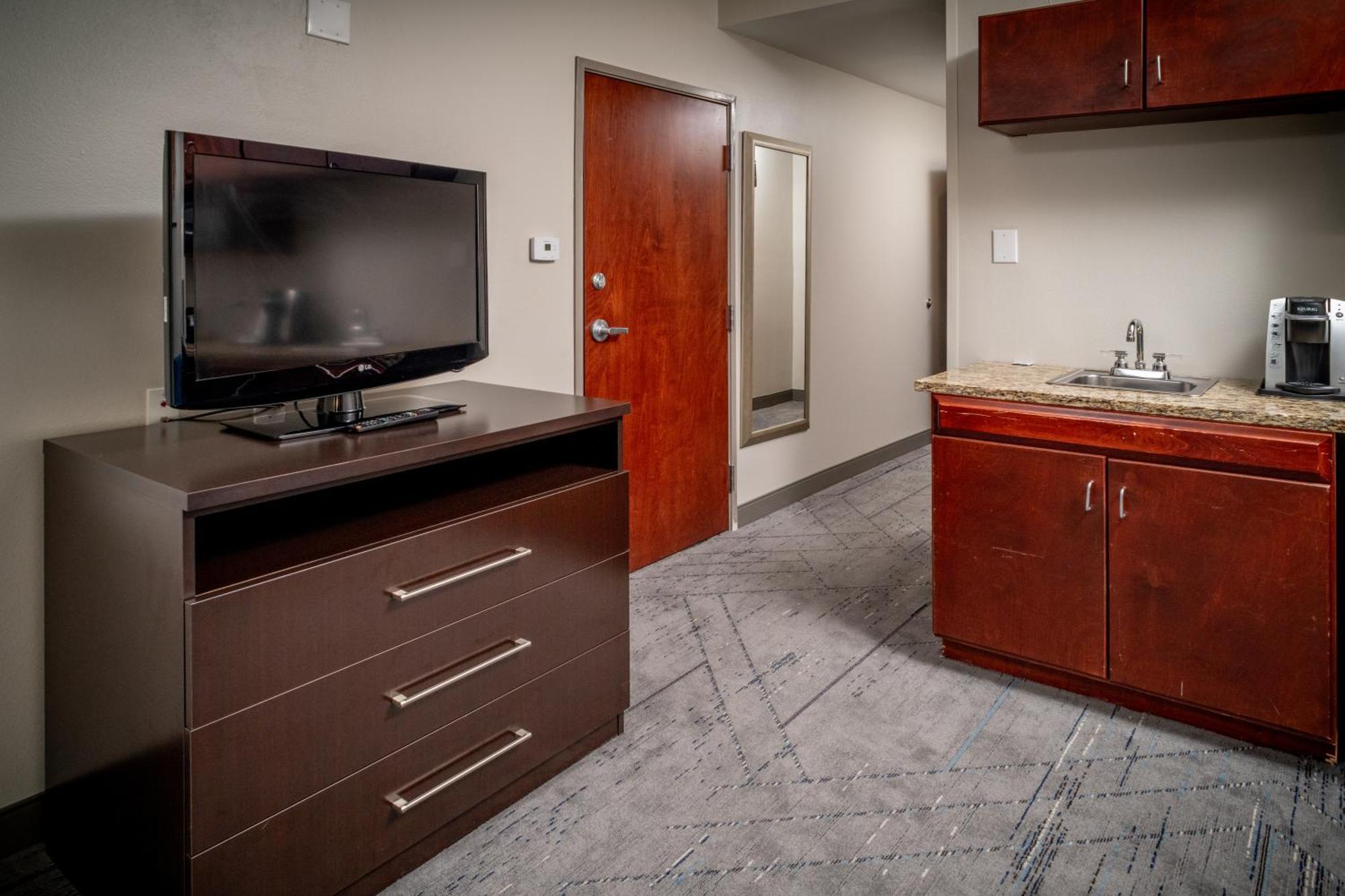 Holiday Inn Express & Suites Cross Lanes By Ihg Екстер'єр фото