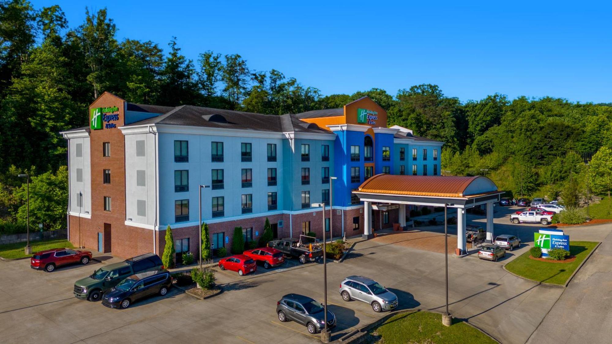 Holiday Inn Express & Suites Cross Lanes By Ihg Екстер'єр фото
